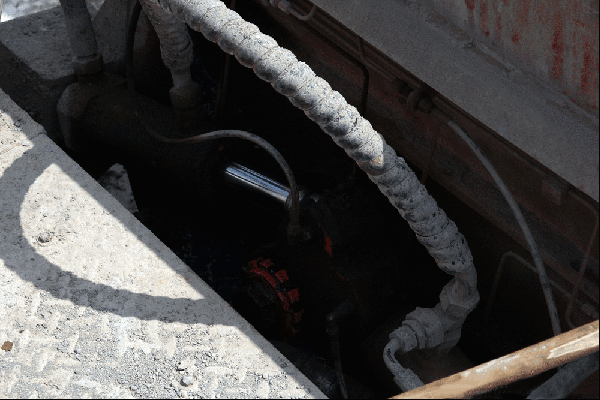 泵車、混凝土泵、混凝土