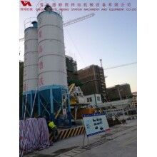 攪拌站HZS35易損件少，維護(hù)簡單，運(yùn)行費(fèi)用低