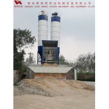 輝特混凝土攪拌站HZS50攪拌性能強，攪拌均勻、迅速，生產(chǎn)效率高
