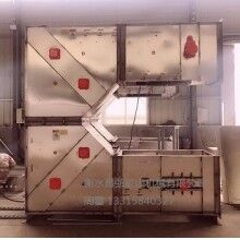 一款專用于大米種子的Z型提升機(jī)，驅(qū)動(dòng)功率小，節(jié)能環(huán)保，便與保養(yǎng)